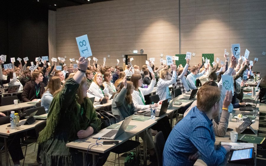Landsmøtet 2021 - bilete yvi sal